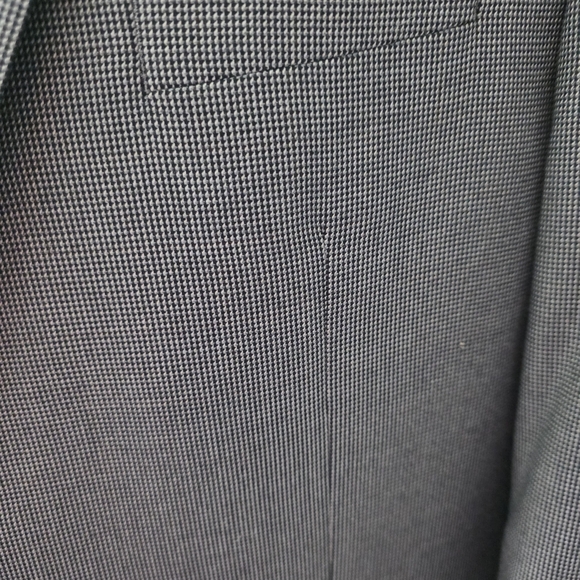 Lauren Ralph Lauren Black and Gray Nail Head Patterned Mens Sports Coat Blazer - Picture 4 of 10